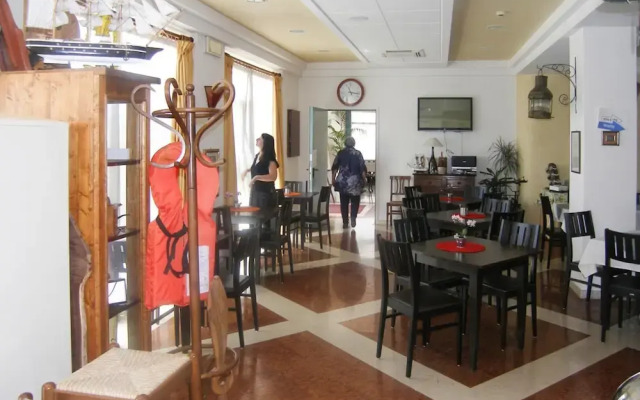 Apartment in Garda Near Shopping