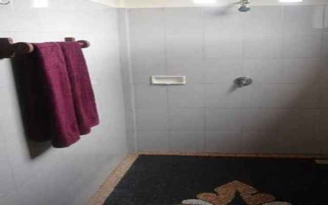 Adi House Homestay