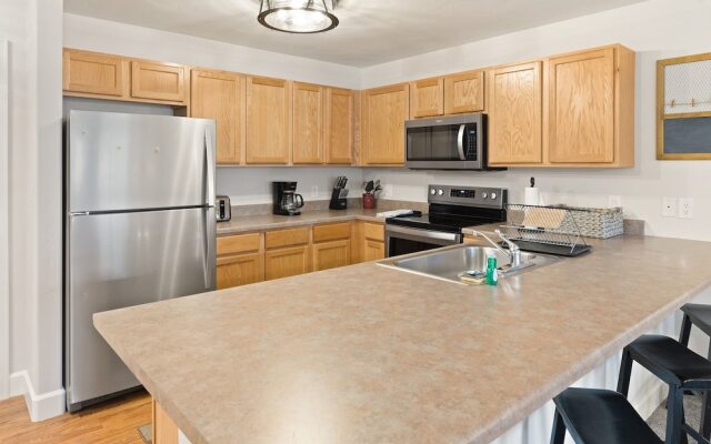 First Tracks 3301 By Redawning