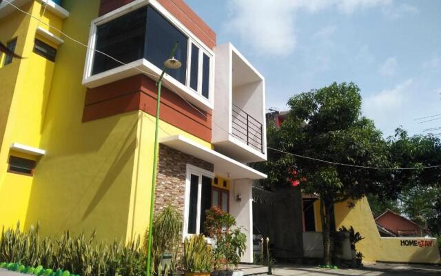 PAPADAAN Homestay Syariah Batu