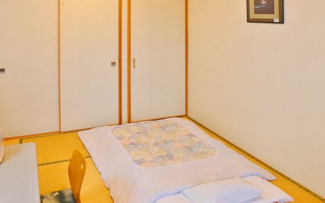 Lake Saroma Hotel Lake Palace