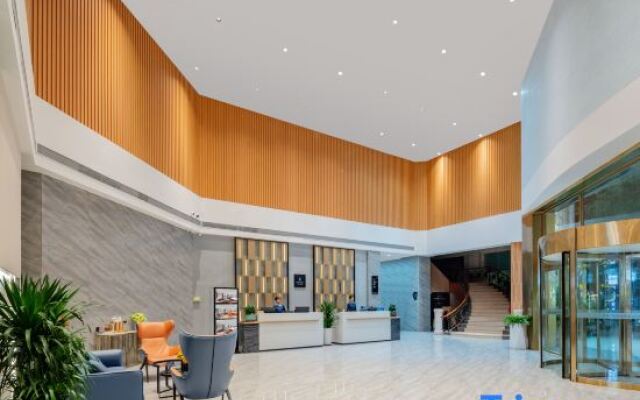 Meihao EZZI Hotel (Guangzhou North Station Huadu Square)