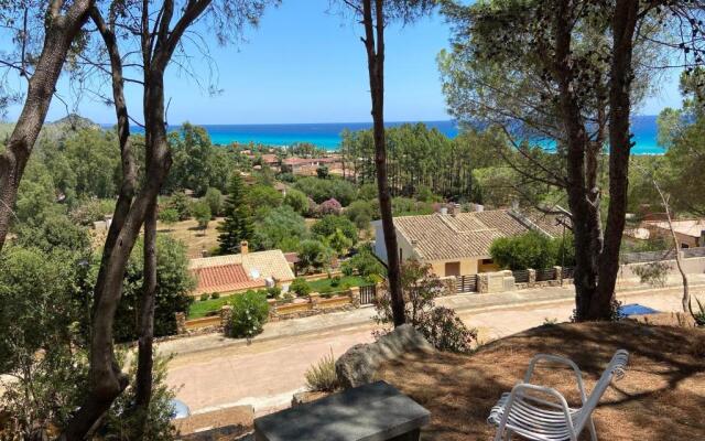 CALA SINZIAS, 150 mt dalla splendida spiaggia