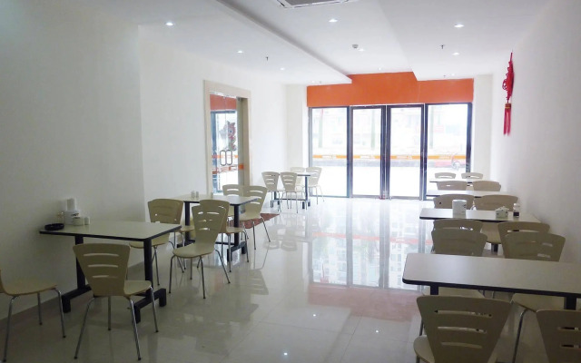 A Home Hotel - Beihai