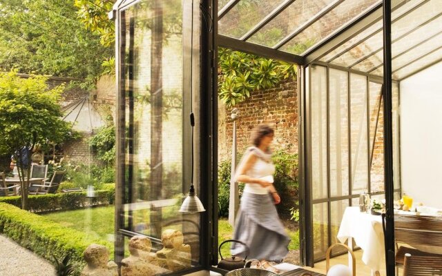 B&B Alphabet - Luxury Guesthouse and Art Gallery