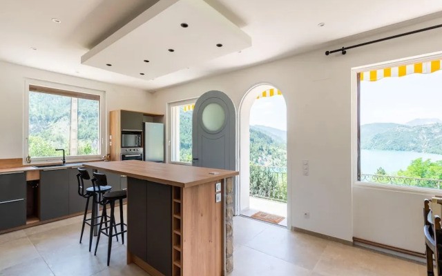 Holiday Home in Saint-julien-du-verdon With Garden