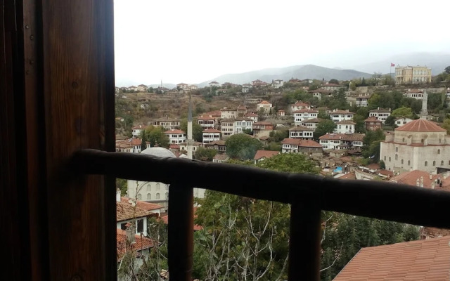 Payidar Konak And Kafe