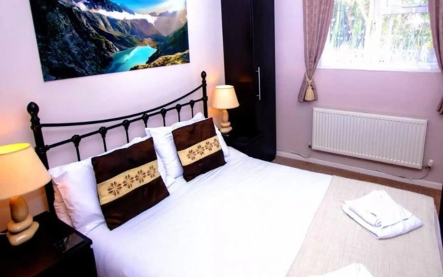 Somerton Lodge Hotel