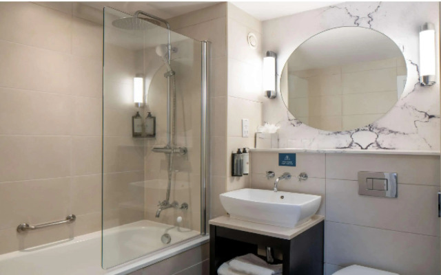 London Chigwell Prince Regent Hotel, BW Signature Collection