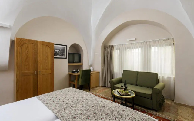 The Sephardic House