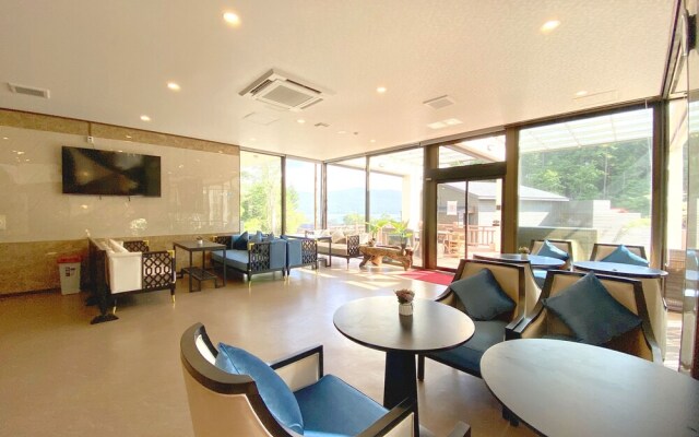 Fuji Yamanakako Resort Hotel