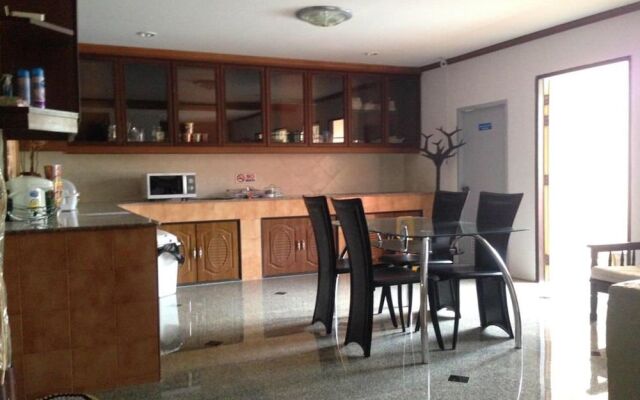 K2 Backpacker Hostel