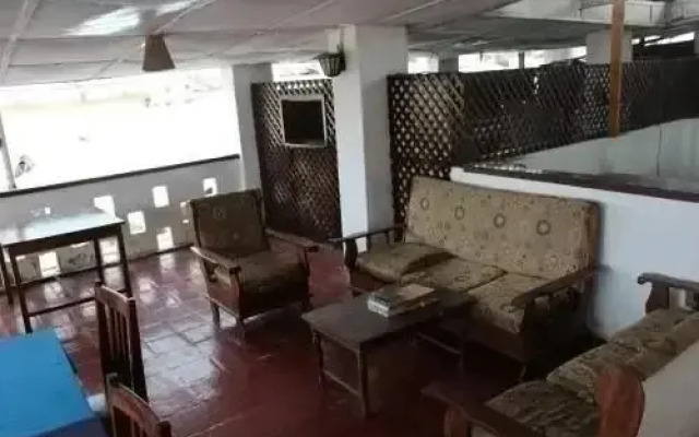 Annex 2 Hotel