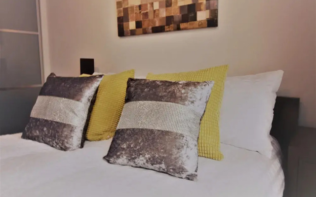 Solace Apartment Milton Keynes