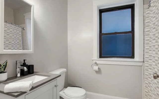 3BR Vibrant Apartment in Hyde Park