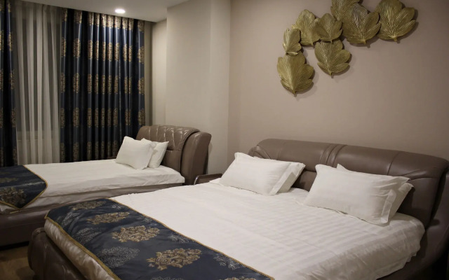 Park Hotel