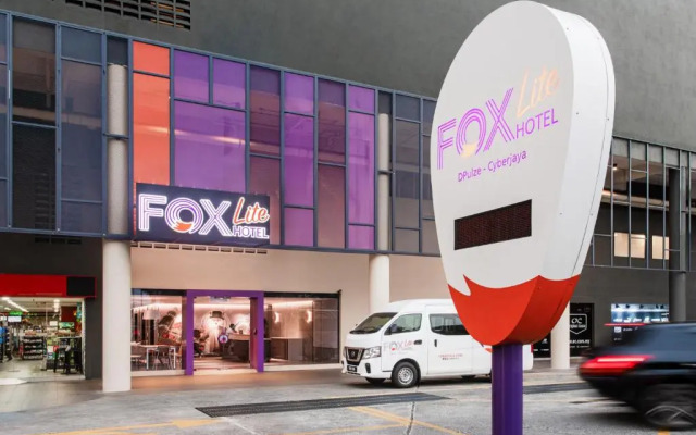 FOX Lite DPulze Cyberjaya