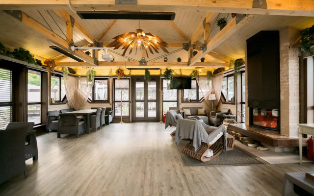 Гостиничный комплекс Губернский