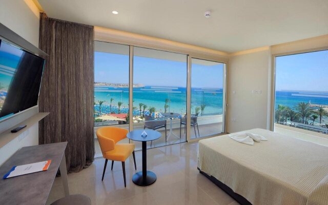 Nelia Beach Hotel & Spa