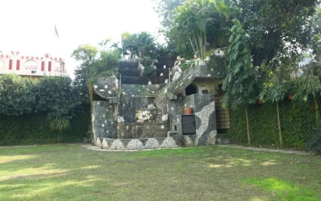 Hotel Premdeep International