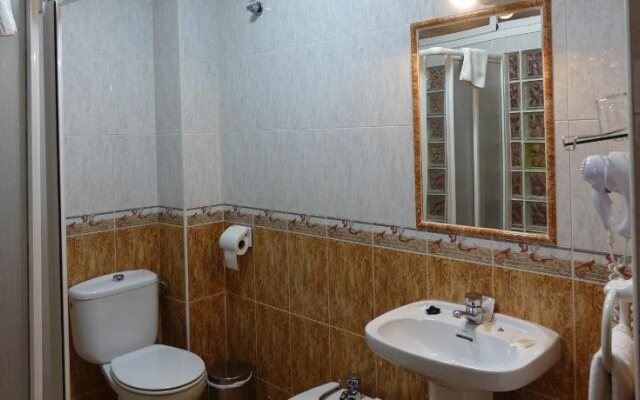 Hostal Colon