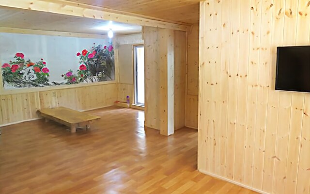 Yeongwol Muksan Guan Pension