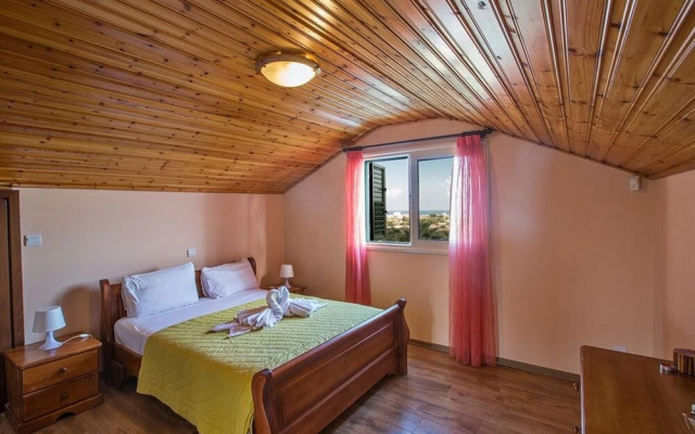 Villa Joely AQ Jo78