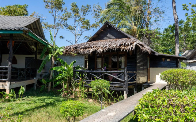 Mook Lanta Eco Resort