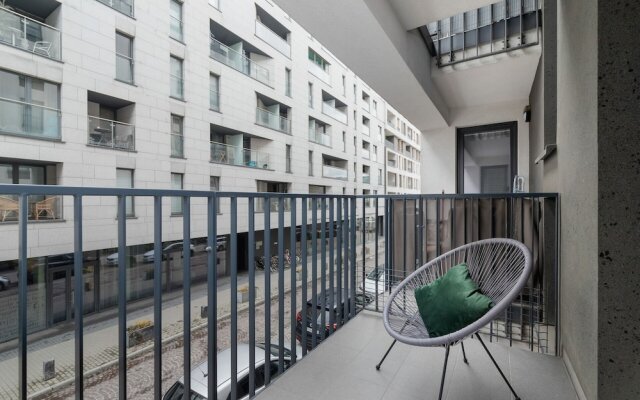 Slusarska Apartment Cracow by Renters