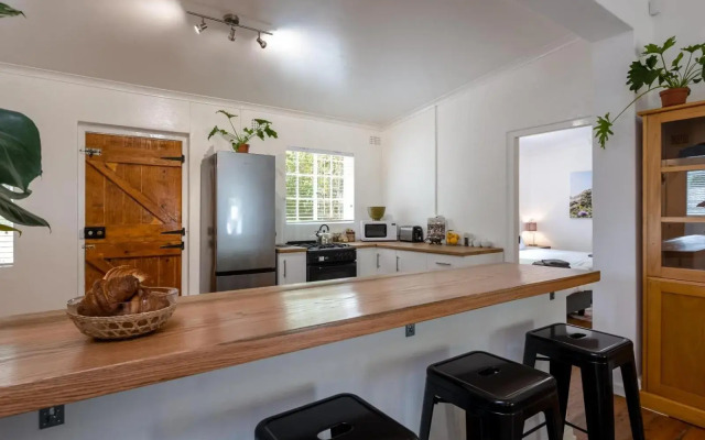 Jonkershoek Valley Cottage