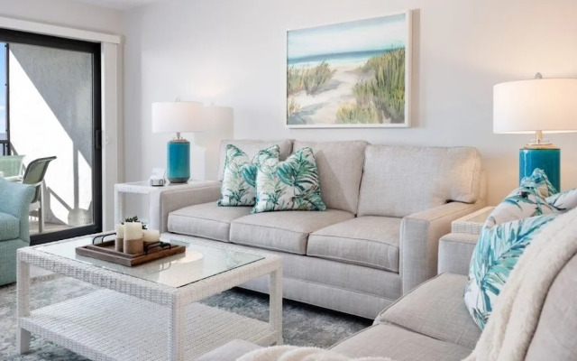 Pelicans Roost 305 2 Bedroom Condo