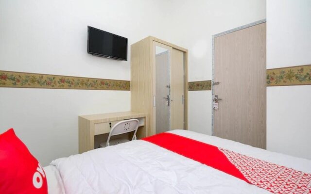 OYO 2782 Puspa Residence
