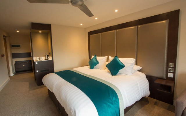 The Burton Hotel and Cloud Nine