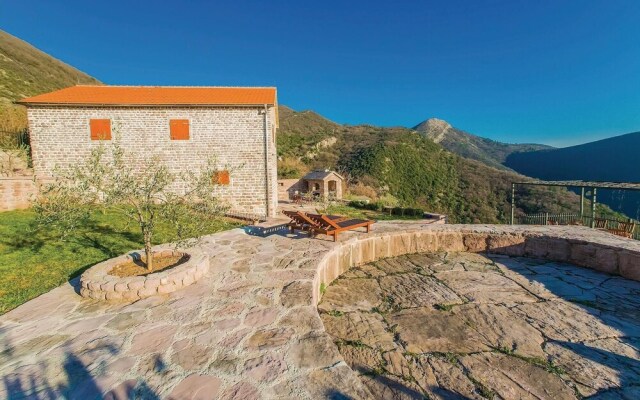 Awesome Home in Tivat With Wifi and 3 Bedrooms