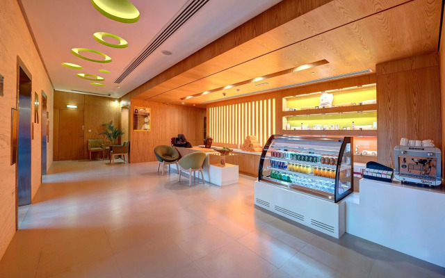 Al Khoory Atrium Hotel