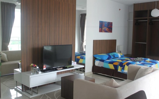 Studio At Mansion One – Guest Rooms – George Town