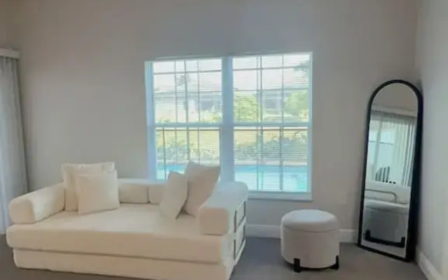 30 min Legoland Spacious Home