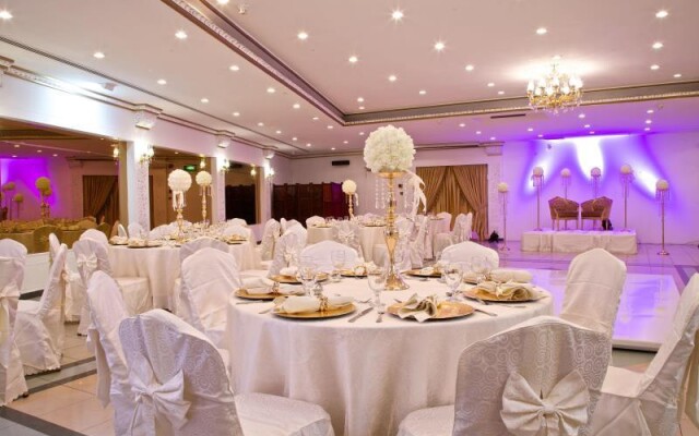 New Park Hotel Kuwait (ex.hyatt)