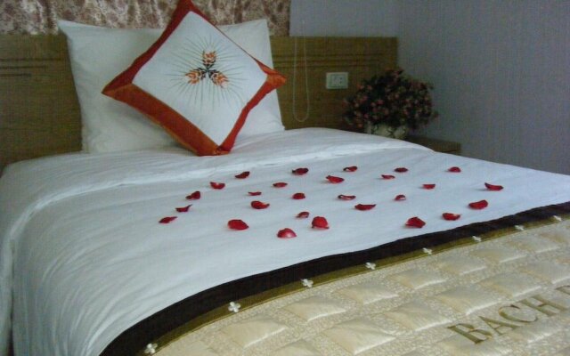 Bach Duong Hotel