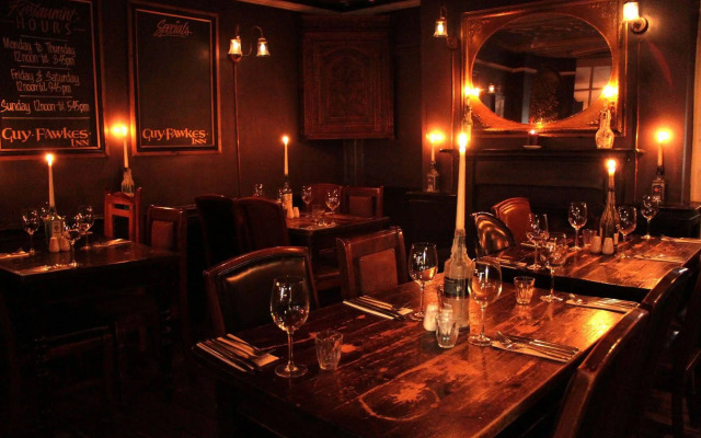 Guy Fawkes Inn