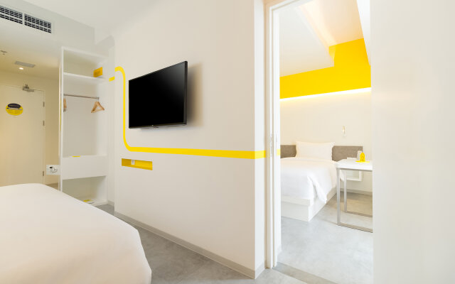 YELLO Hotel Kuta Beachwalk Bali