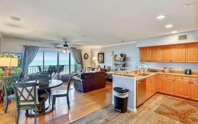 Oceanside 302