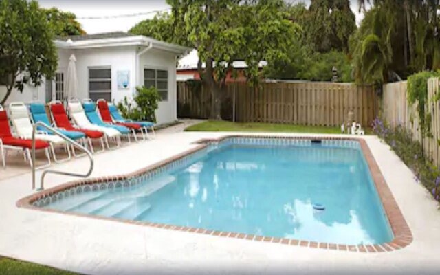 Salty Bungalow Bayview Rentals