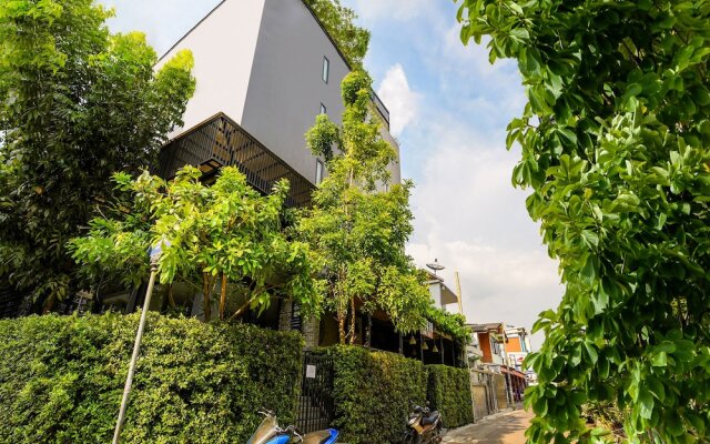 Kitzio House Hotel
