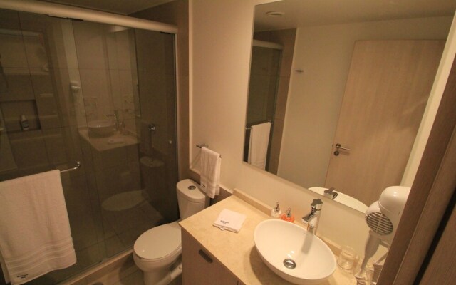Apartment Downtown 203