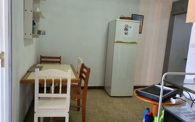 Low Cost Room Las Llaves 2