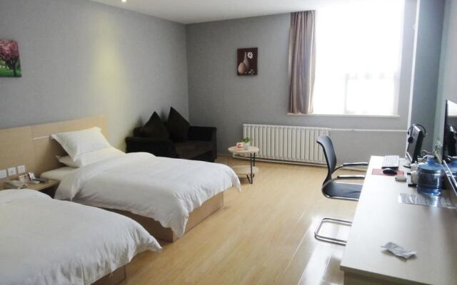 Super 8 Hotel