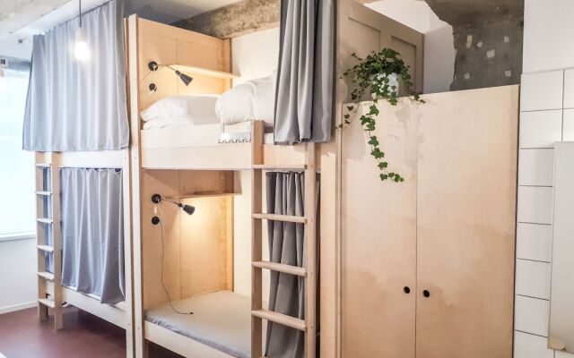 CMYK hostel