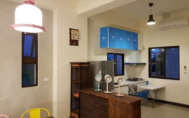Yilan 22 Light LOFT