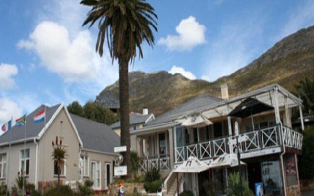 Boulders Beach Hotel, Cafe and Curio